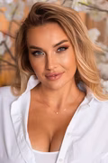 Violetta female de Ukraine