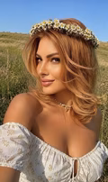 Nadiia female from Switzerland