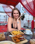 Iryna female from Ukraine