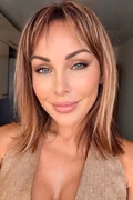 Lilya female from USA