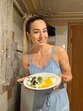 See profile of Aliona